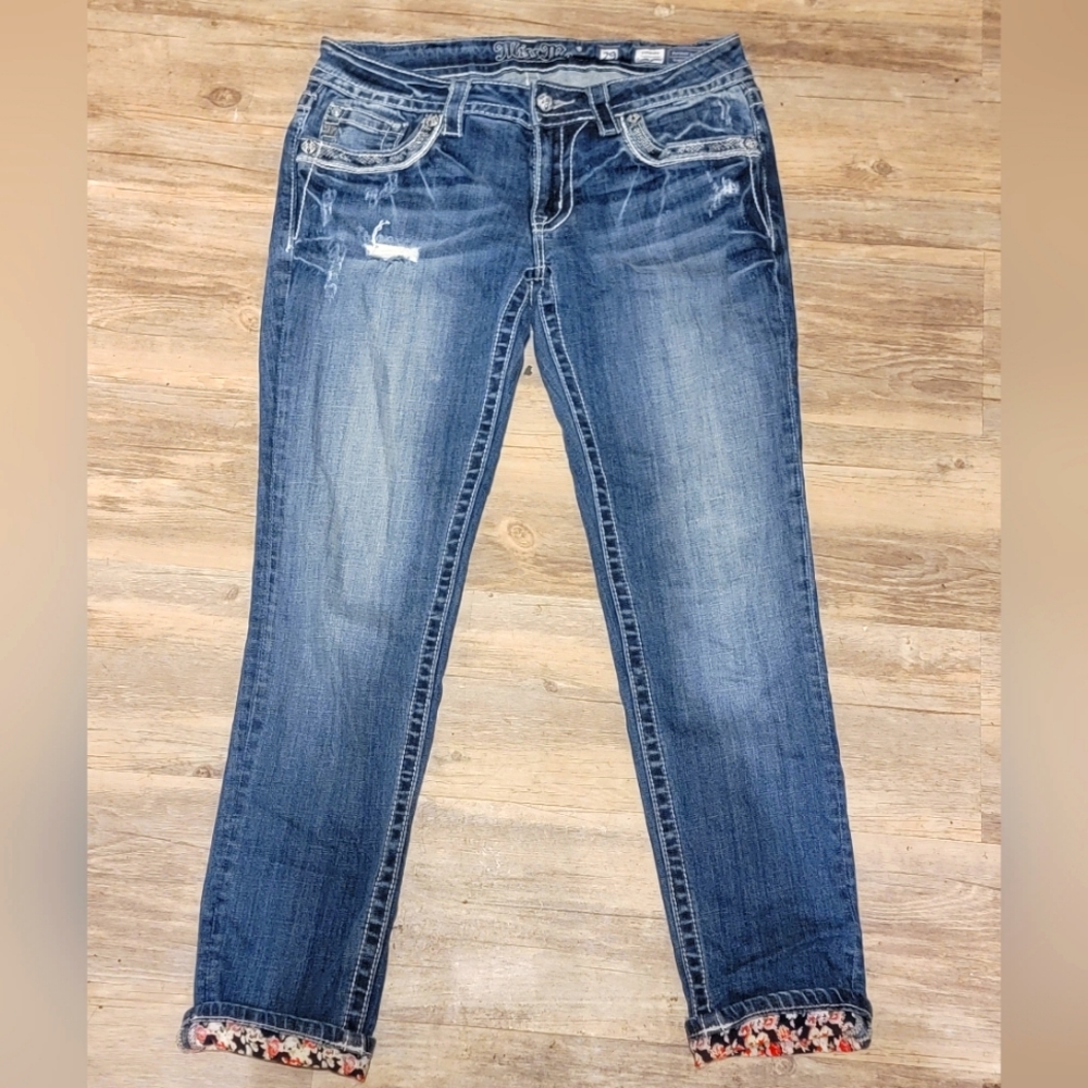 Miss Me Signature Cuffed Skinny Jean Size 29